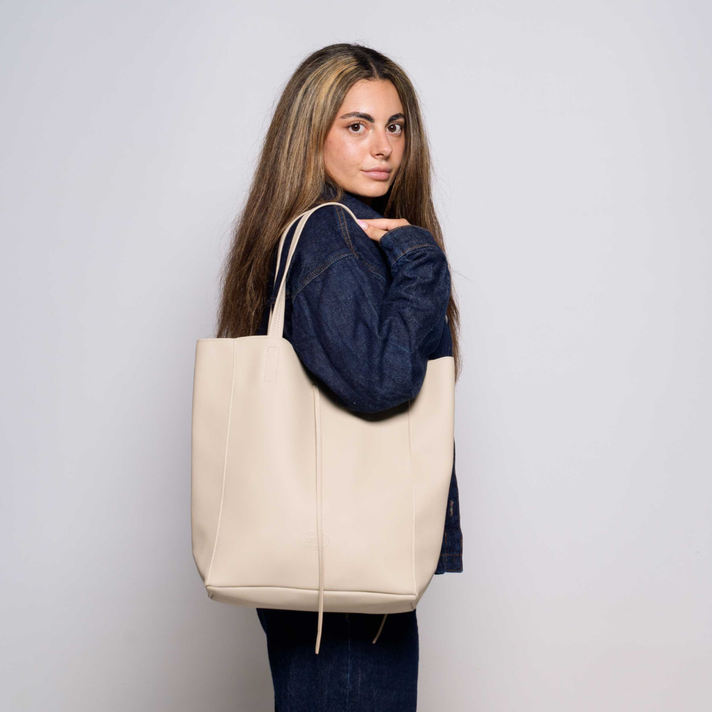 Shopper - Loredana River Stone