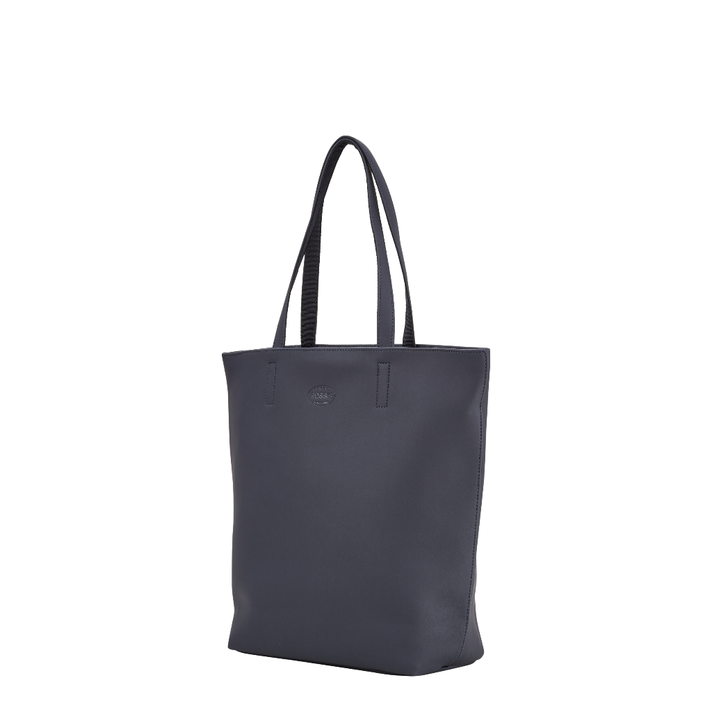 Emily Laptop, Winter Night