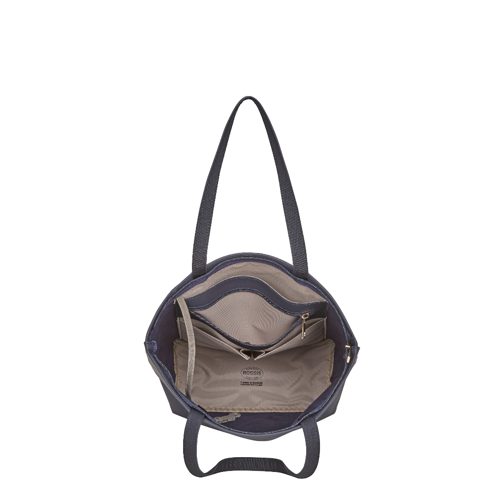 Emily Laptop, Winter Night