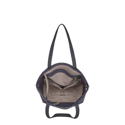 Emily Laptop, Winter Night