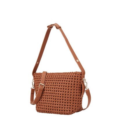 Charlotte Handgeknotet Camel