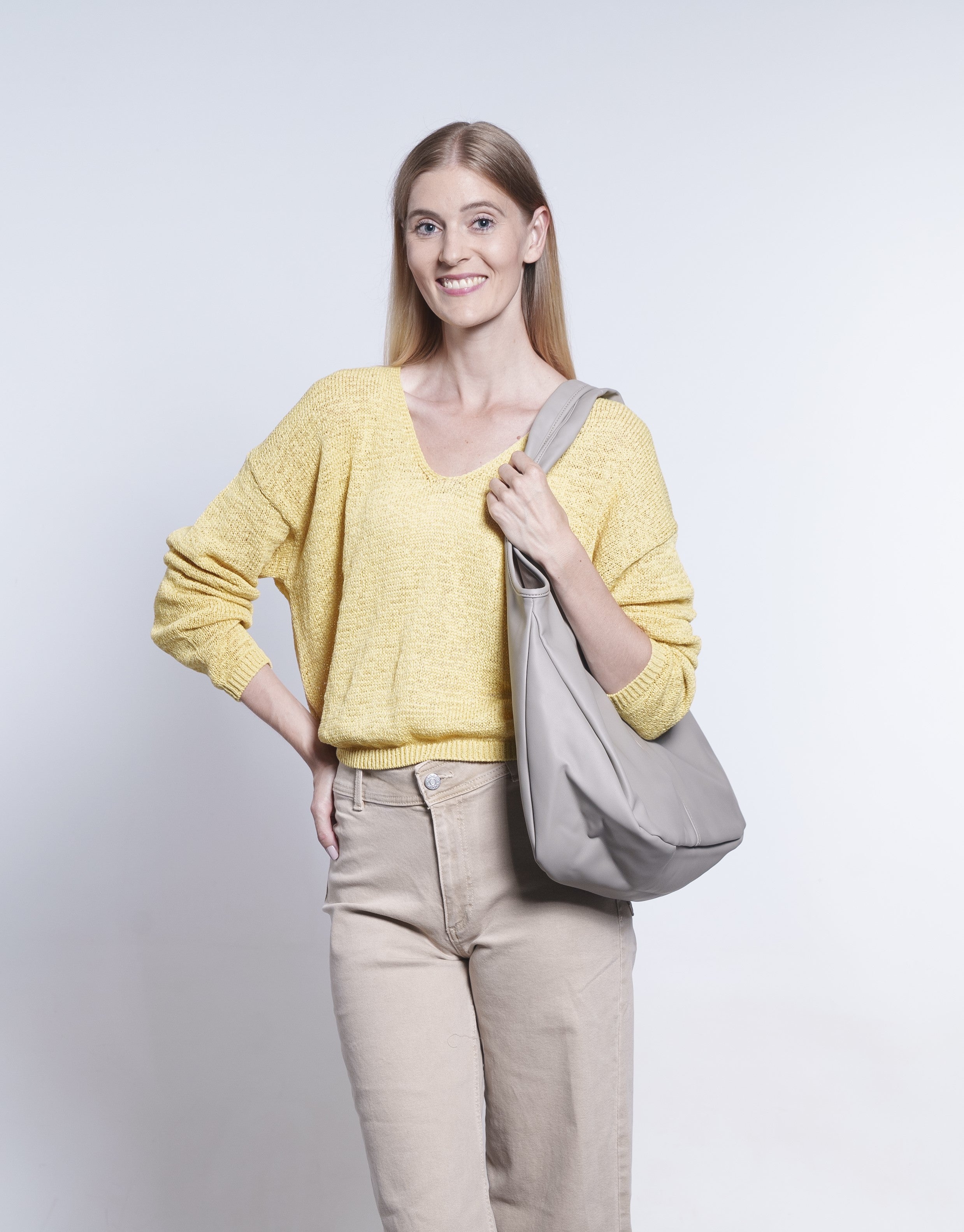 Shopper - Larina Grey Sand