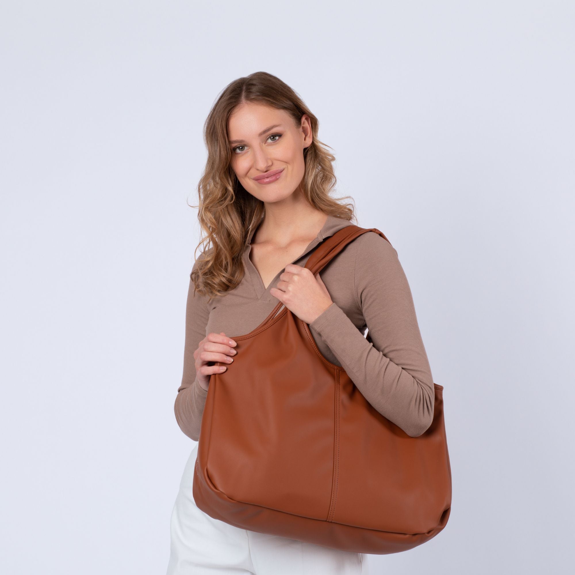 Shopper - Larina Camel Nut